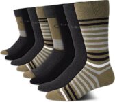 גרביים נושמות מבית Calvin Klein