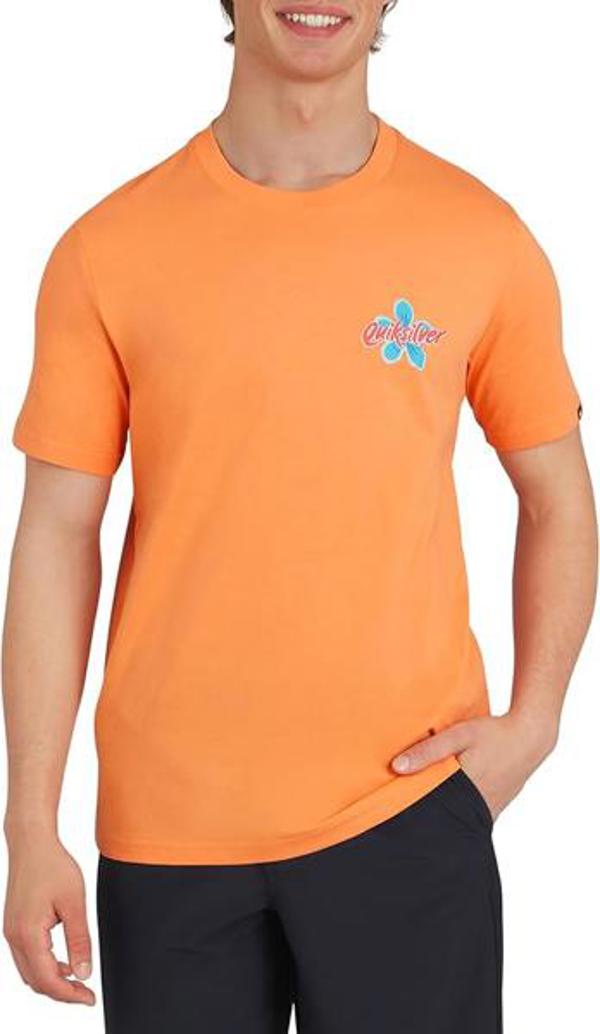 ביגוד Quiksilver: חולצות ובגדי ים