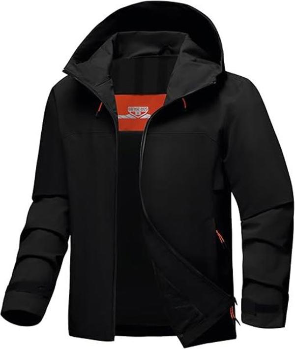 מעיל סופטשל חסין מים מבית BANTREK